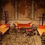 Hostel Be