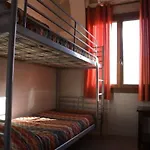 Hostel Be