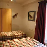 Hostel Be